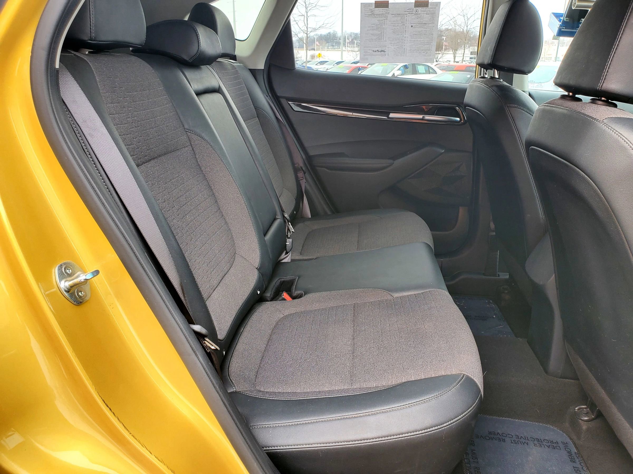 Used 2021 Kia Seltos S image 12