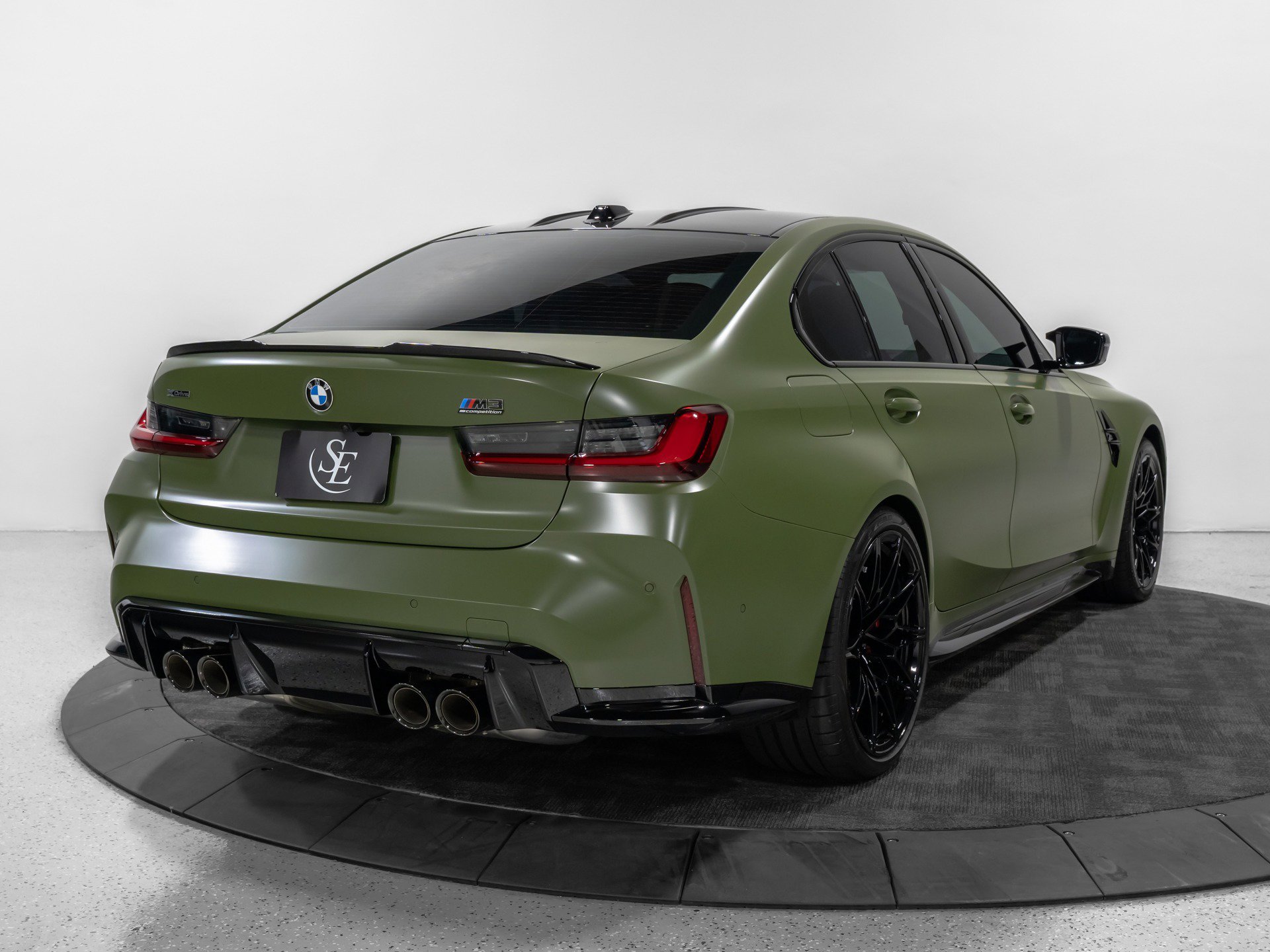 Used 2025 BMW M3 Competition AWD/4WD image 9