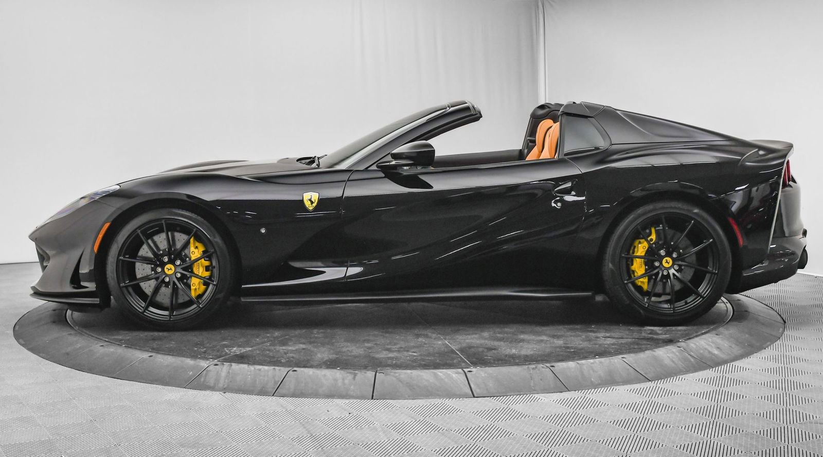 Certified 2023 Ferrari 812 GTS image 5