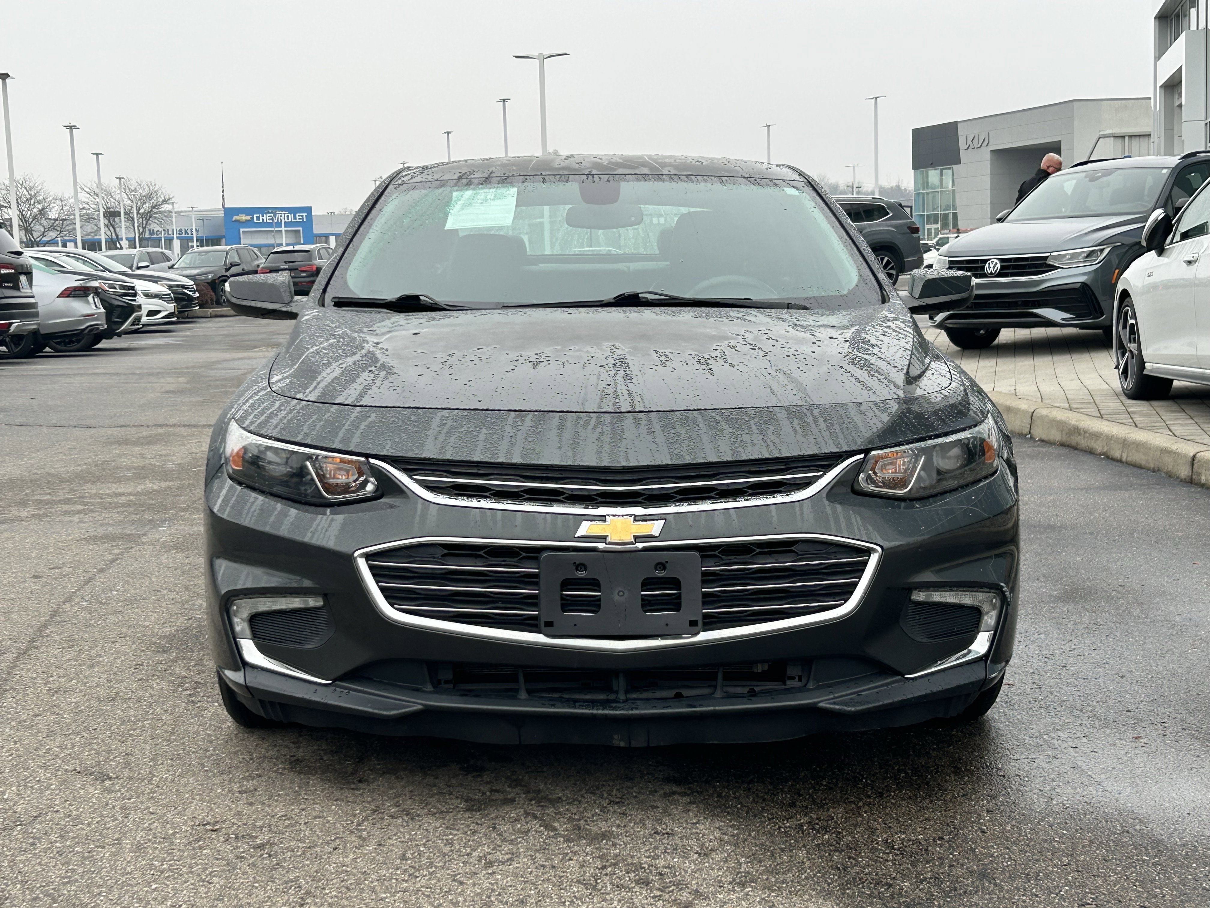 Used 2016 Chevrolet Malibu LT w/ Leather Package image 3