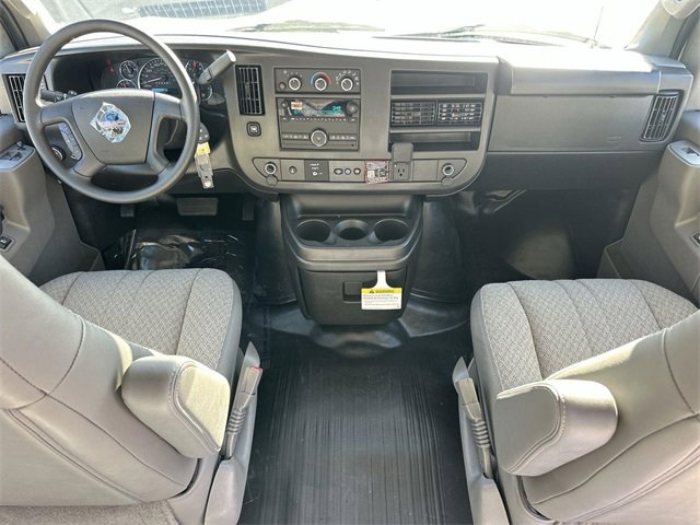 New 2026 GMC Savana 2500 Work Van w/ Driver Convenience Package image 7