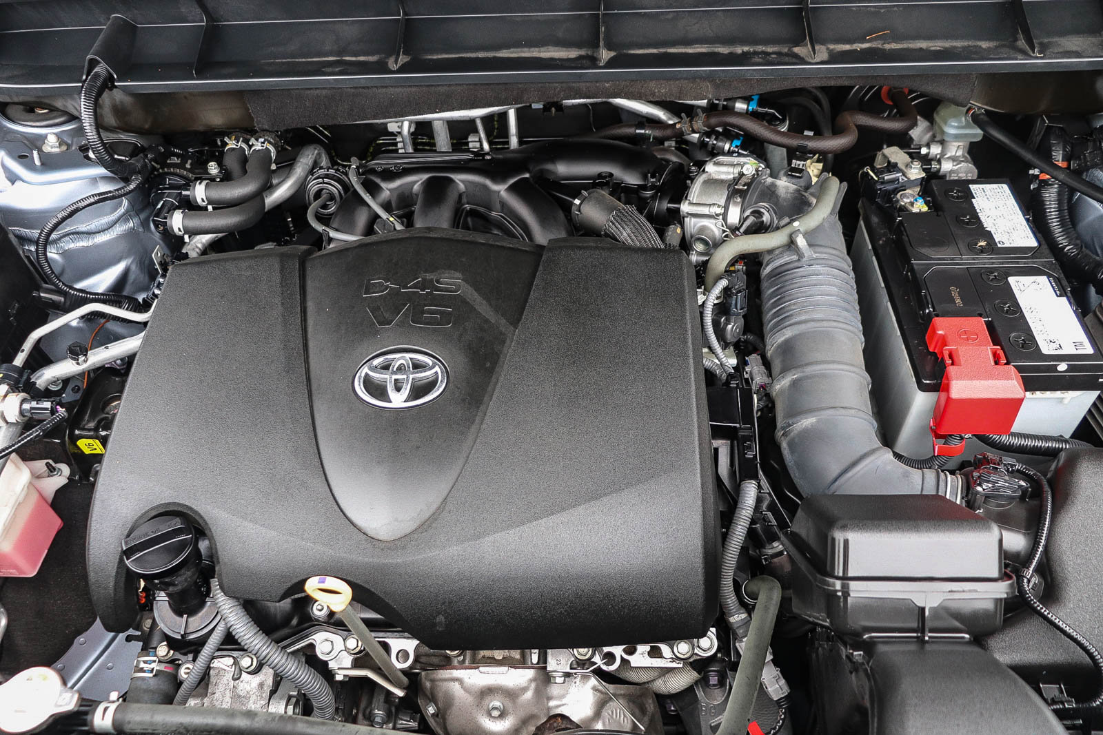 Used 2021 Toyota Highlander Platinum image 28