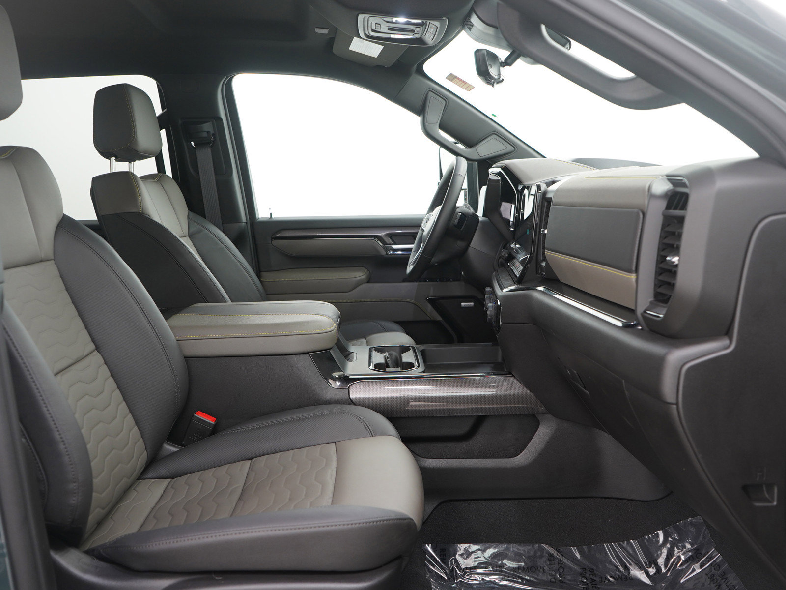 Used 2026 Chevrolet Silverado 2500 ZR2 image 13