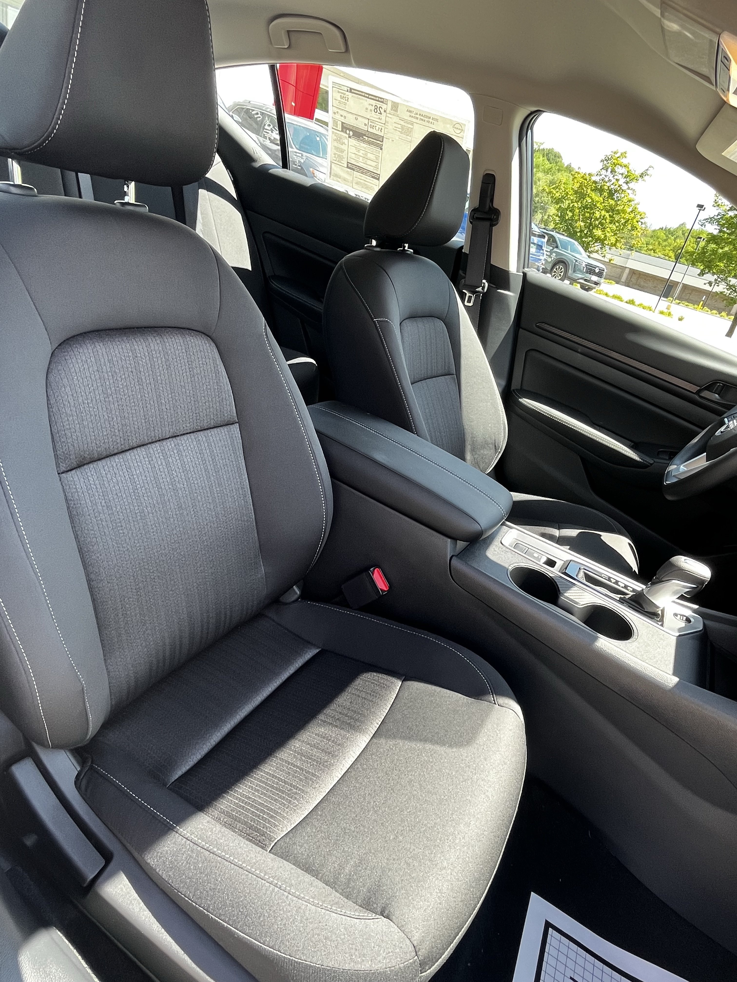 New 2026 Nissan Altima 2.5 SV AWD/4WD image 17