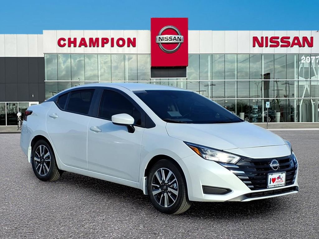 New 2025 Nissan Versa SV w/ Trunk Package