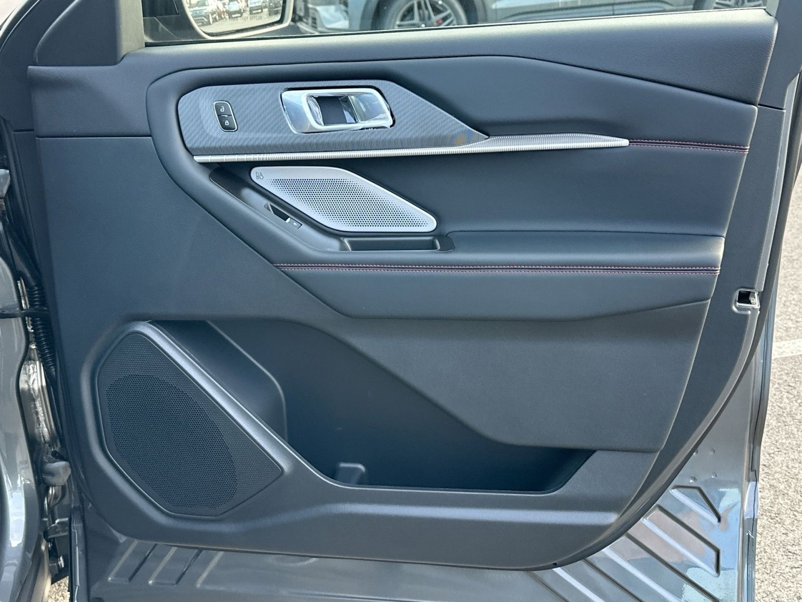 New 2026 Ford Explorer ST w/ Sun And Sound Package image 38