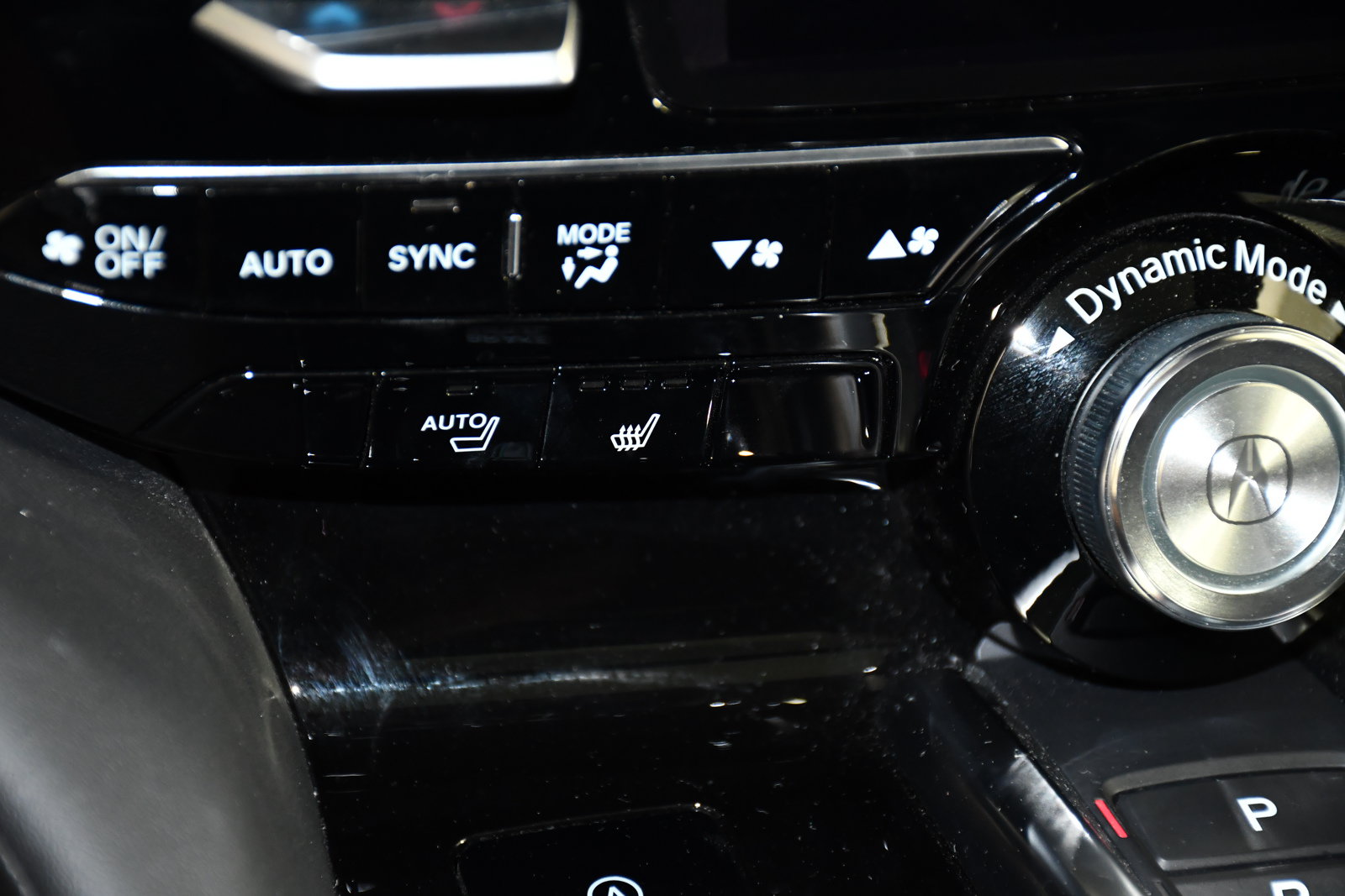 Certified 2025 Acura MDX w/ Technology Package AWD/4WD image 29