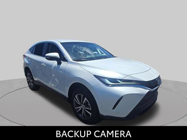 Used 2024 Toyota Venza LE AWD/4WD image 2
