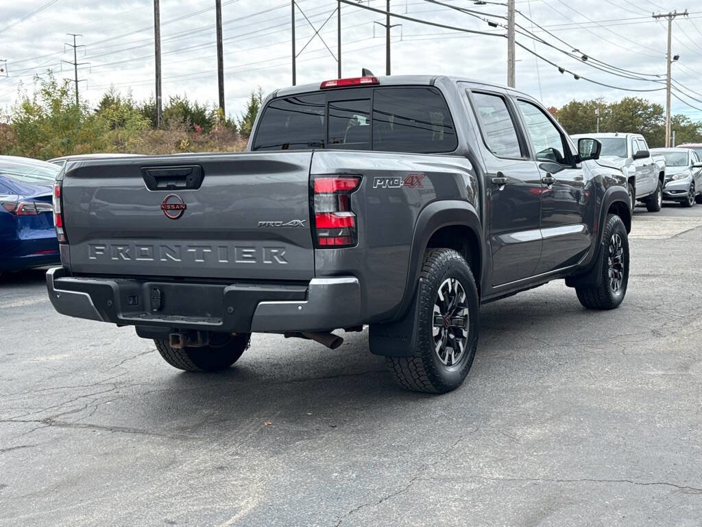 Used 2022 Nissan Frontier PRO-4X image 5