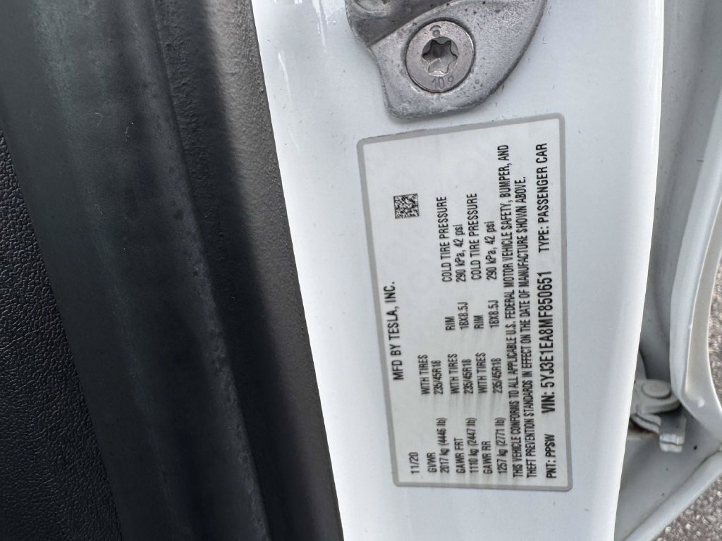 Used 2021 Tesla Model 3 Standard Range Plus RWD image 30