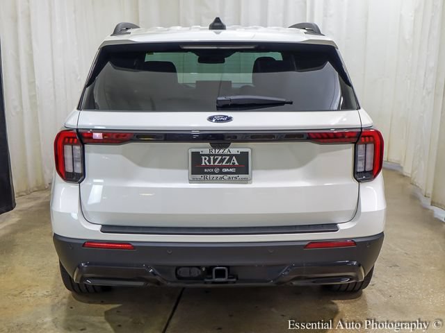 Used 2025 Ford Explorer ST-Line w/ Premium Package RWD image 8