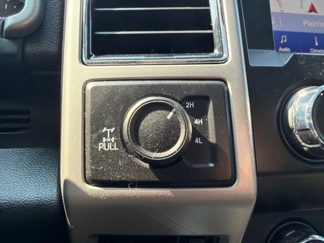 Used 2020 Ford F350 Lariat w/ Chrome Package AWD/4WD image 38