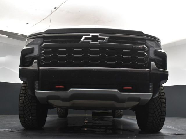 Used 2025 Chevrolet Silverado 1500 ZR2 w/ Technology Package image 37