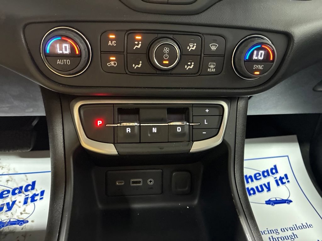 Used 2023 GMC Terrain SLE w/ Driver Convenience Package AWD/4WD image 19