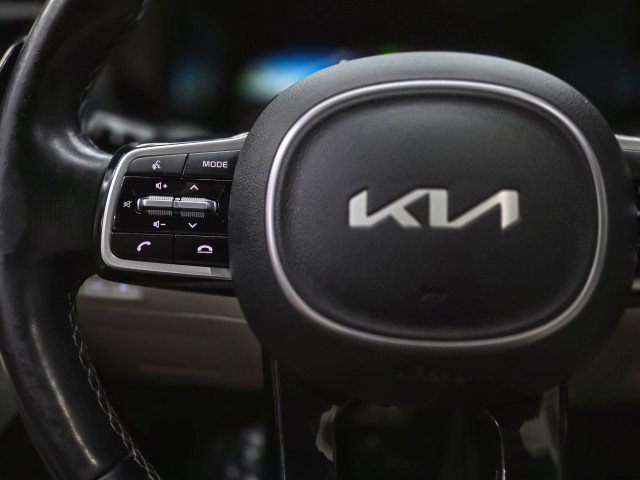Used 2022 Kia Sorento SX Prestige w/ Panoramic Sunroof Package AWD/4WD image 20