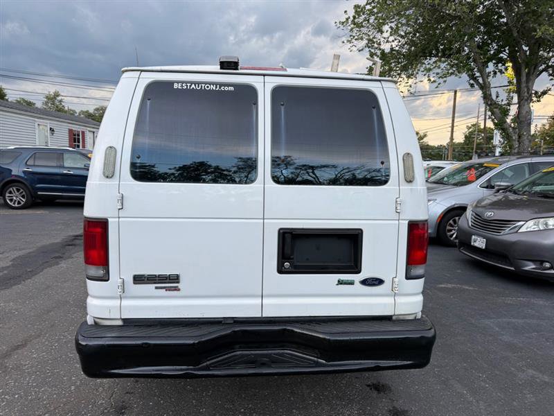 Used 2011 Ford E-250 and Econoline 250 image 6
