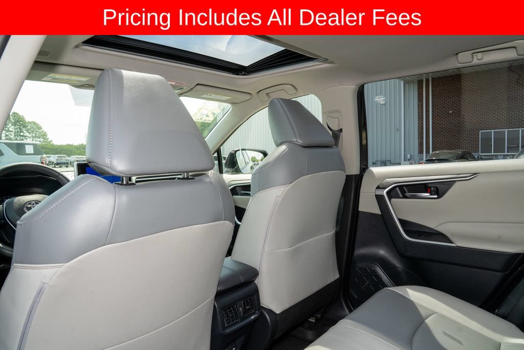 Used 2023 Toyota RAV4 XLE Premium AWD/4WD image 10