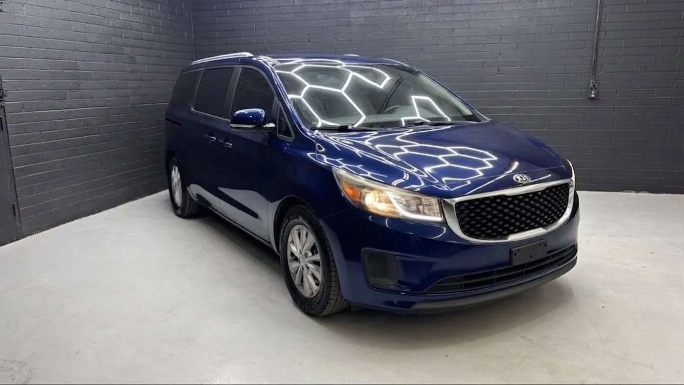 Used 2016 Kia Sedona LX w/ Option Group 020