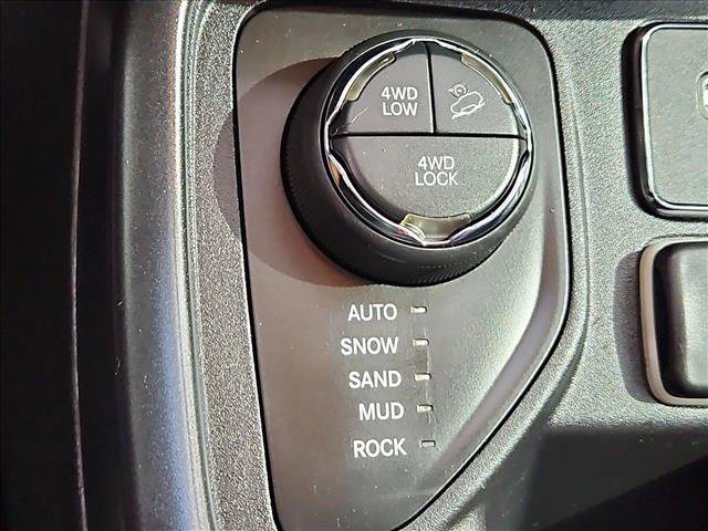 Used 2019 Jeep Compass Trailhawk AWD/4WD image 11