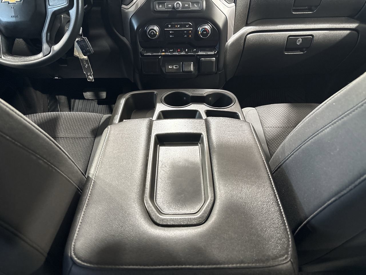 Used 2021 Chevrolet Silverado 1500 Custom image 21