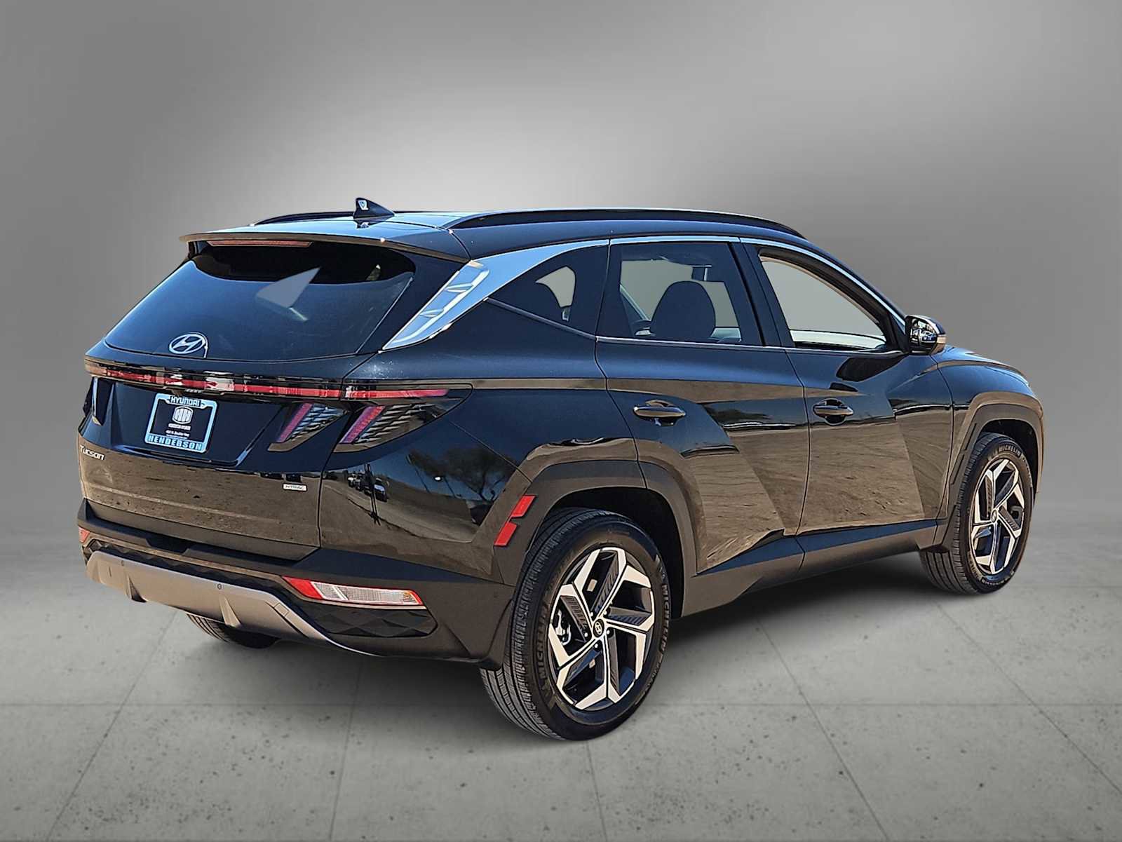 Certified 2022 Hyundai Tucson Limited w/ Cargo Package AWD/4WD image 8