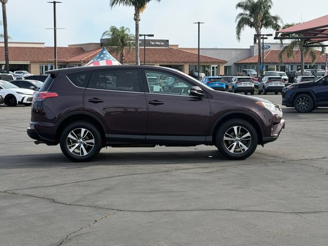 Used 2018 Toyota RAV4 XLE w/ All Weather Liner Package AWD/4WD image 4