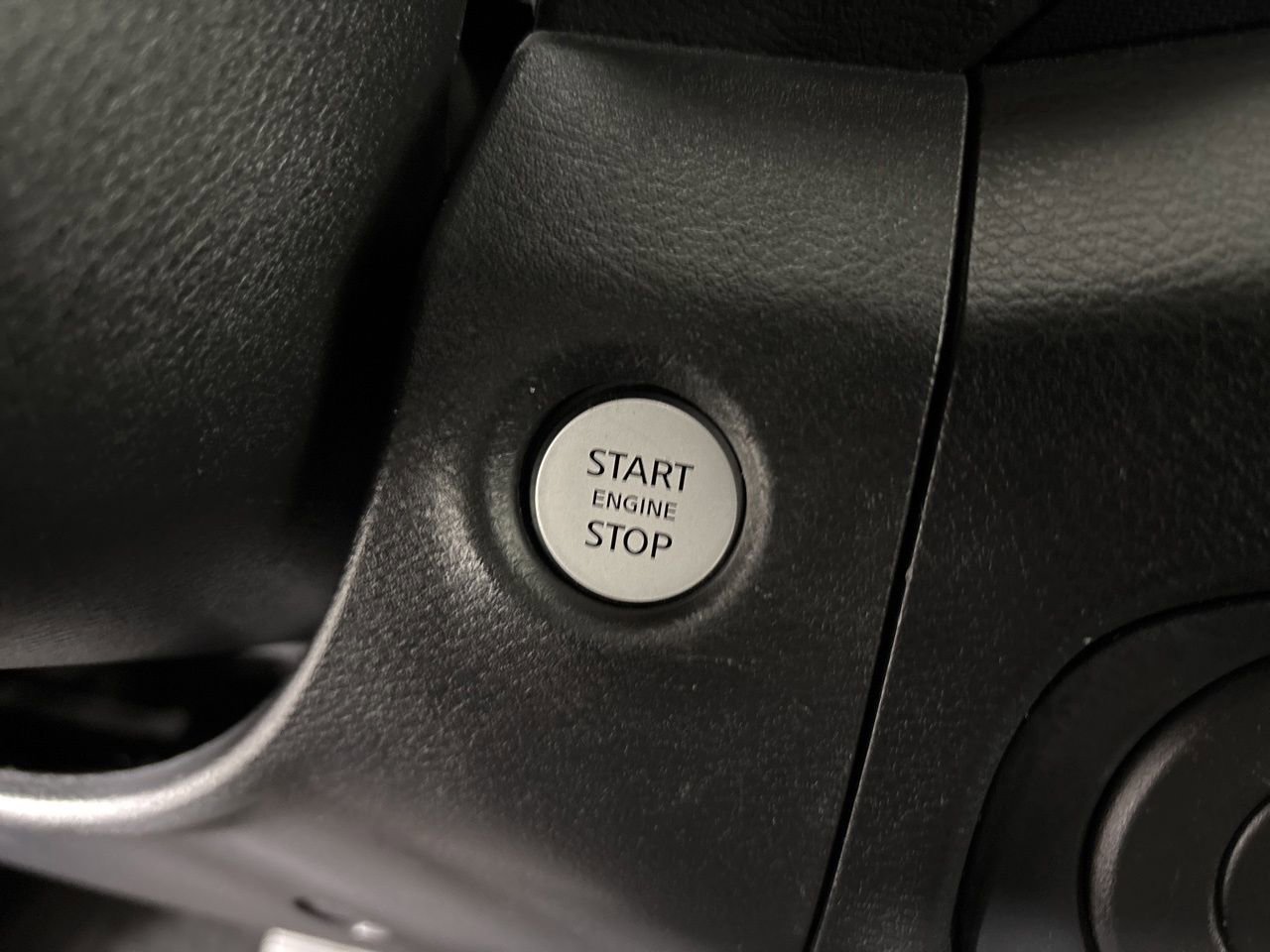 Used 2022 Nissan Frontier S image 14