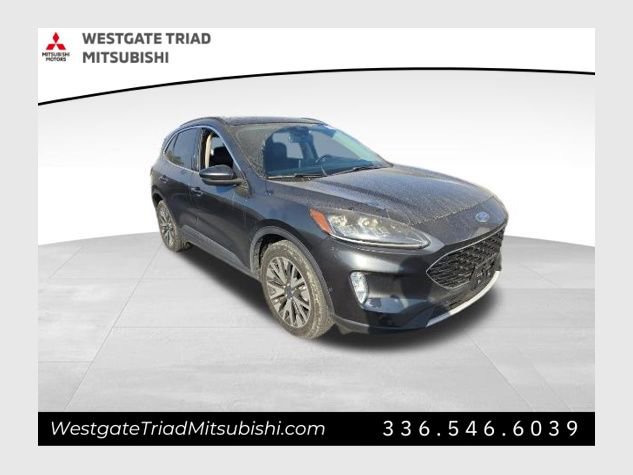 Used 2020 Ford Escape Titanium image 1