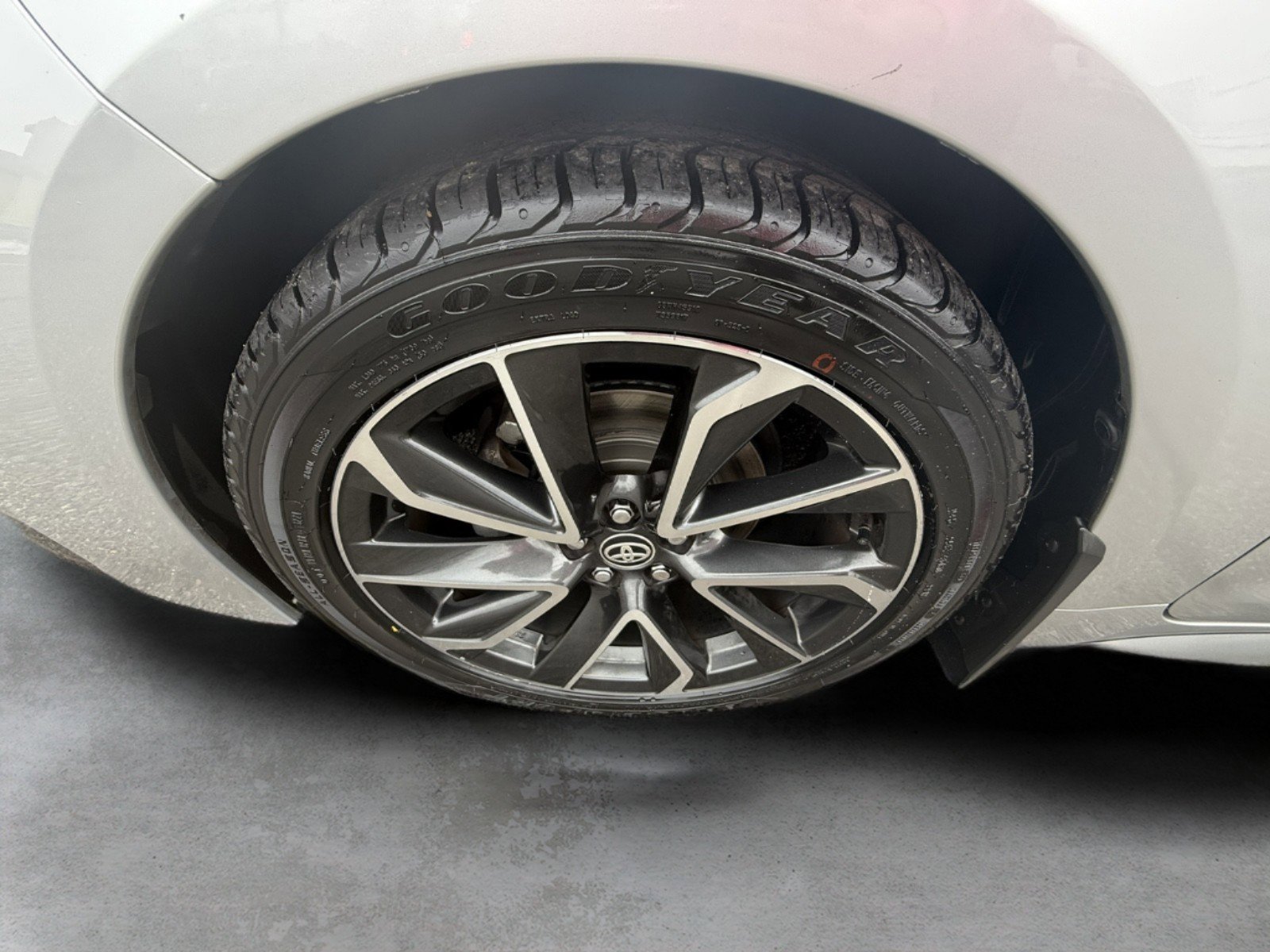 Used 2022 Toyota Corolla XSE w/ Carpet Mat Package (TMS) image 13