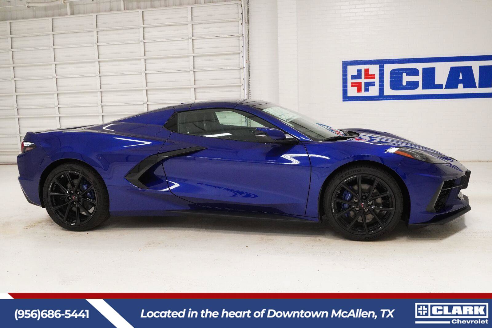 New 2027 Chevrolet Corvette Stingray Convertible RWD image 4