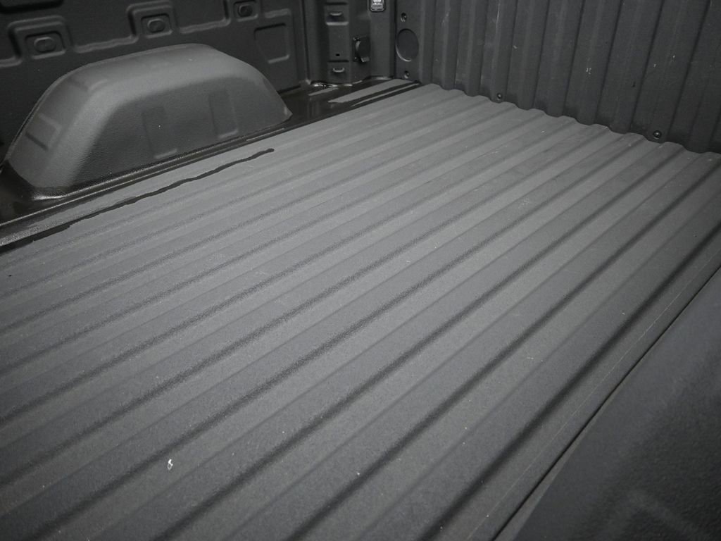 New 2025 Chevrolet Silverado 1500 LT image 16