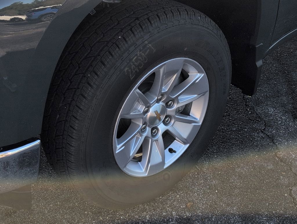 New 2026 Chevrolet Silverado 1500 LT w/ LPO, Dark Essentials Package image 30
