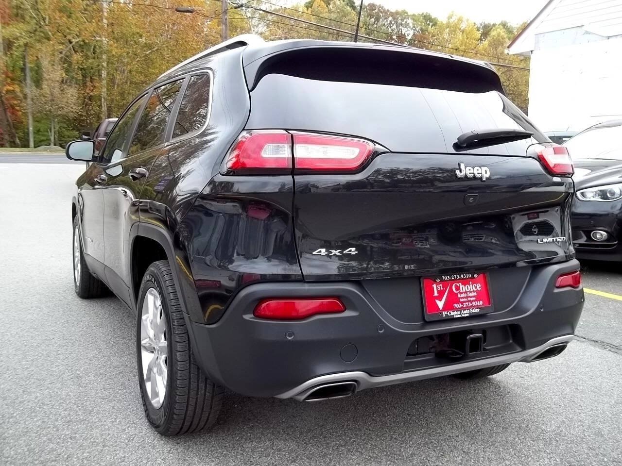 Used 2016 Jeep Cherokee Limited w/ Trailer Tow Group AWD/4WD image 2