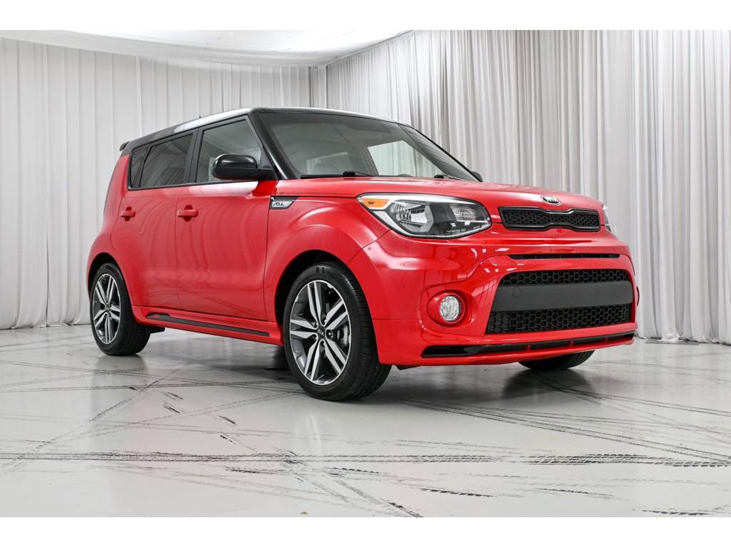Used 2019 Kia Soul + image 2