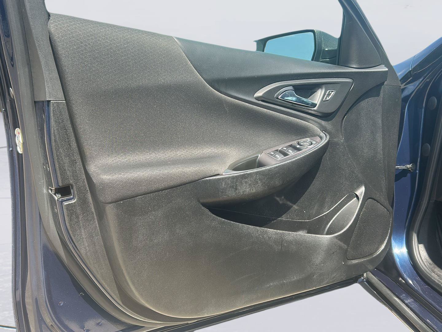 Used 2021 Chevrolet Malibu LT FWD image 8