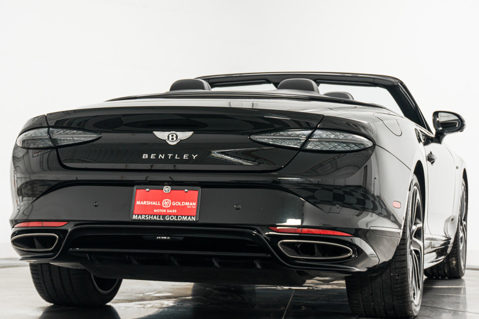 Used 2025 Bentley Continental GT Speed image 9