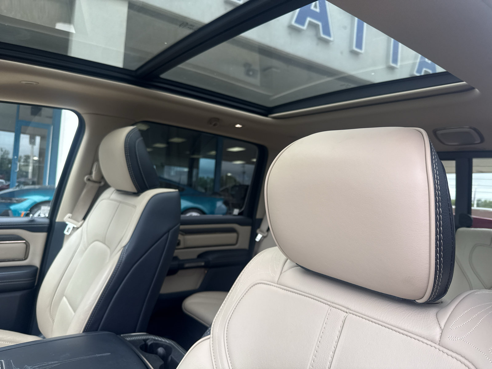 Used 2021 RAM 1500 Limited AWD/4WD image 5