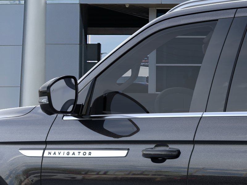 New 2026 Lincoln Navigator L Premier AWD/4WD image 20
