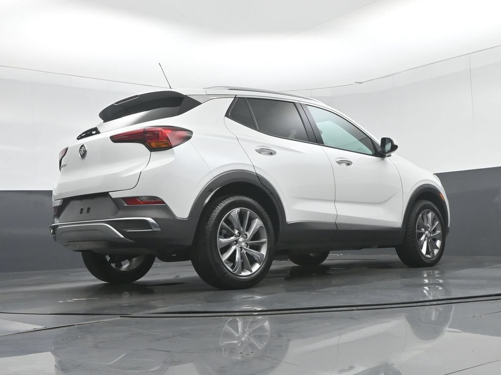 Used 2022 Buick Encore GX Essence w/ Experience Buick Package AWD/4WD image 54