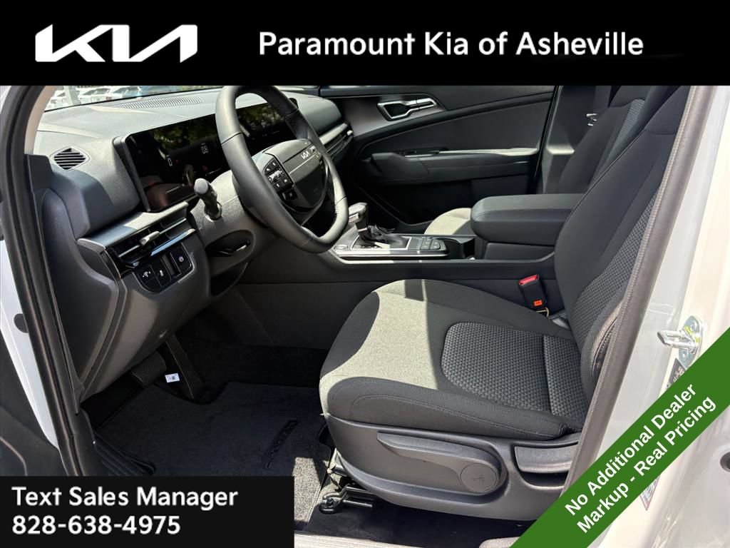 New 2026 Kia Sportage LX AWD/4WD image 17