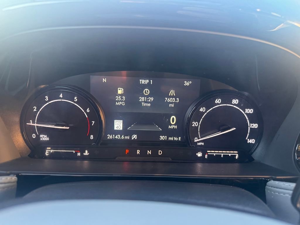 Certified 2022 Lincoln Corsair AWD w/ Equipment Group 101A image 14