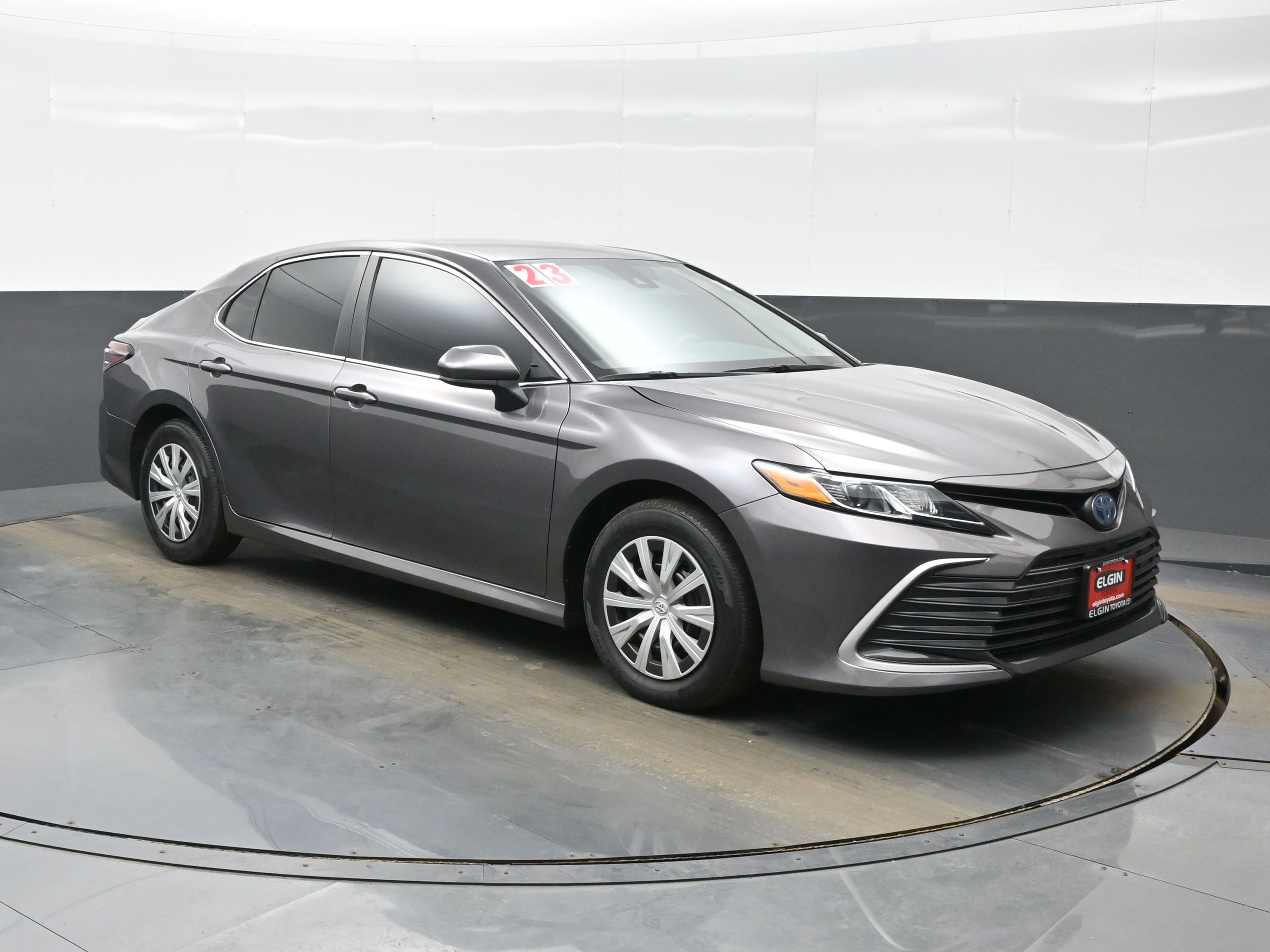 Used 2023 Toyota Camry LE image 8