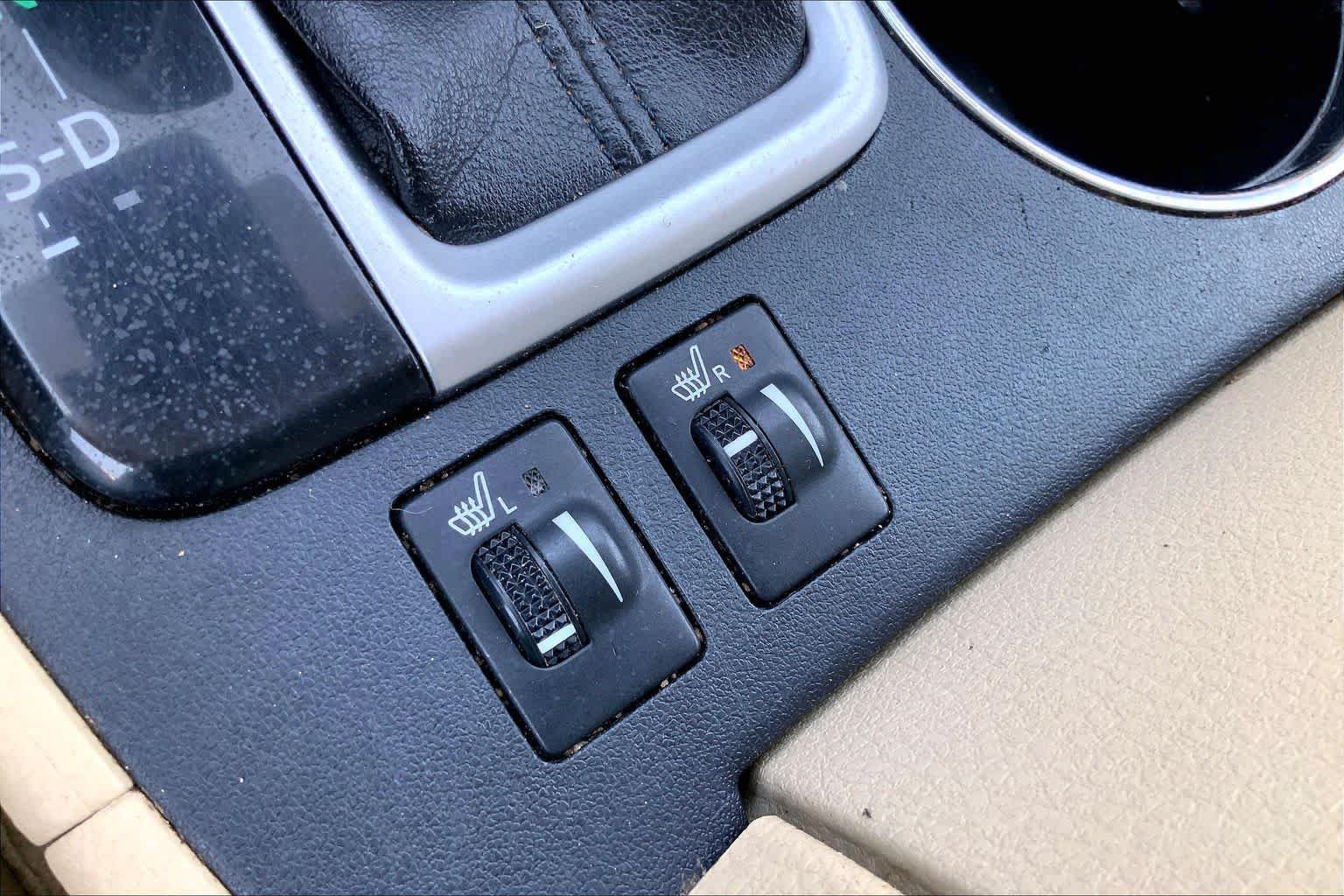 Used 2019 Toyota Highlander XLE FWD image 28