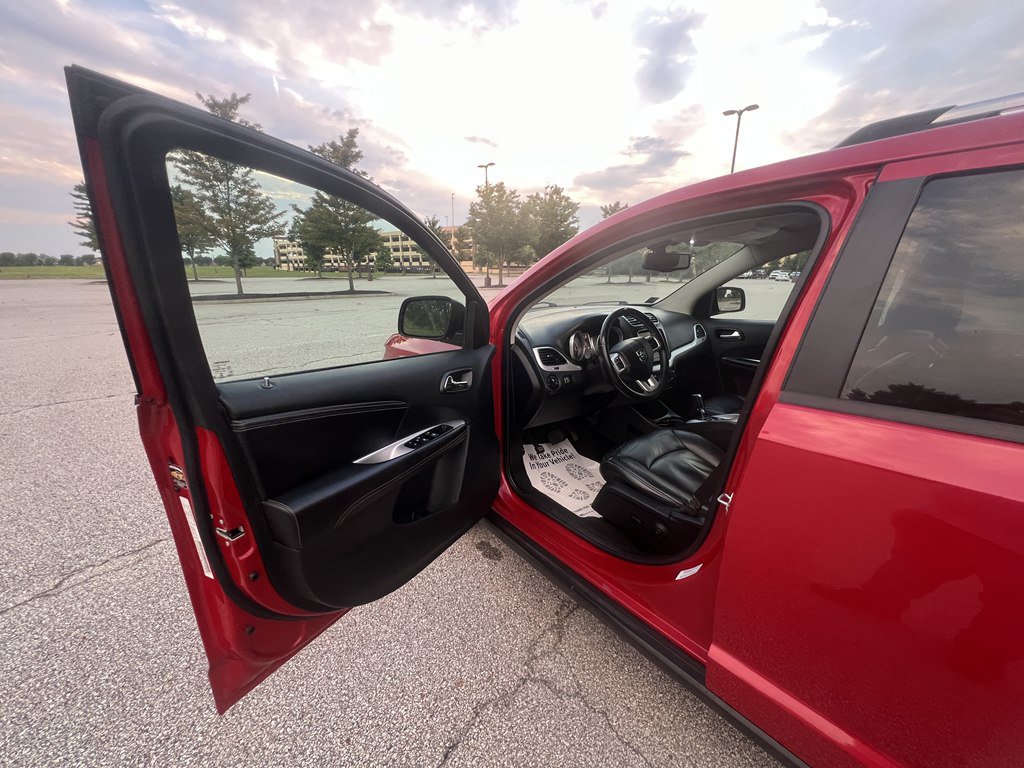 Used 2014 Dodge Journey Limited w/ Driver Convenience Group AWD/4WD image 16