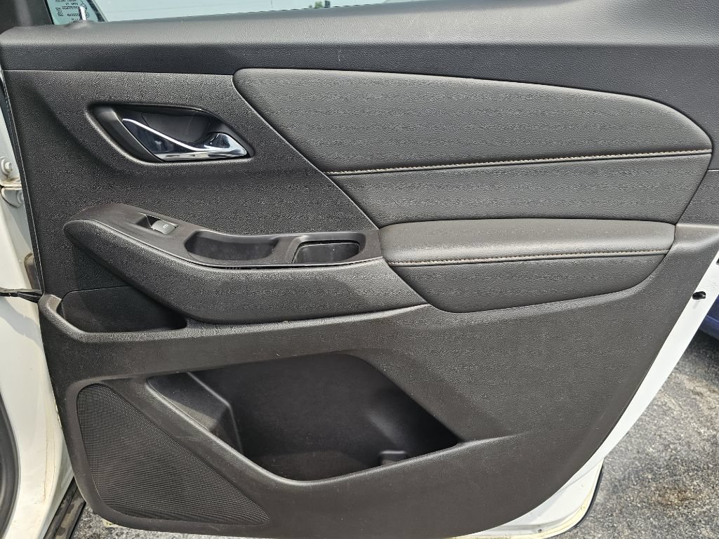 Used 2019 Chevrolet Traverse LT FWD image 75