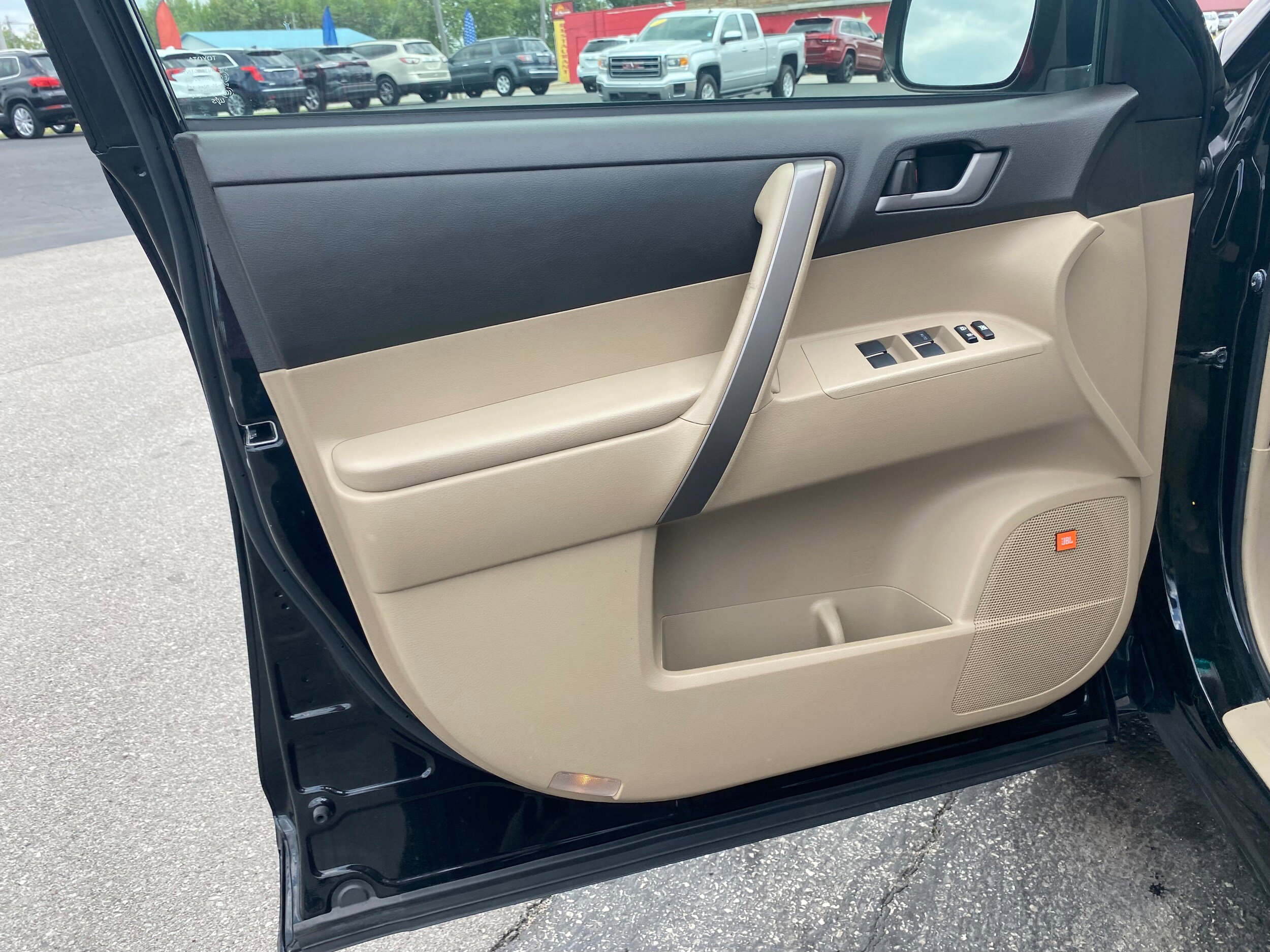 Used 2009 Toyota Highlander Sport FWD image 9