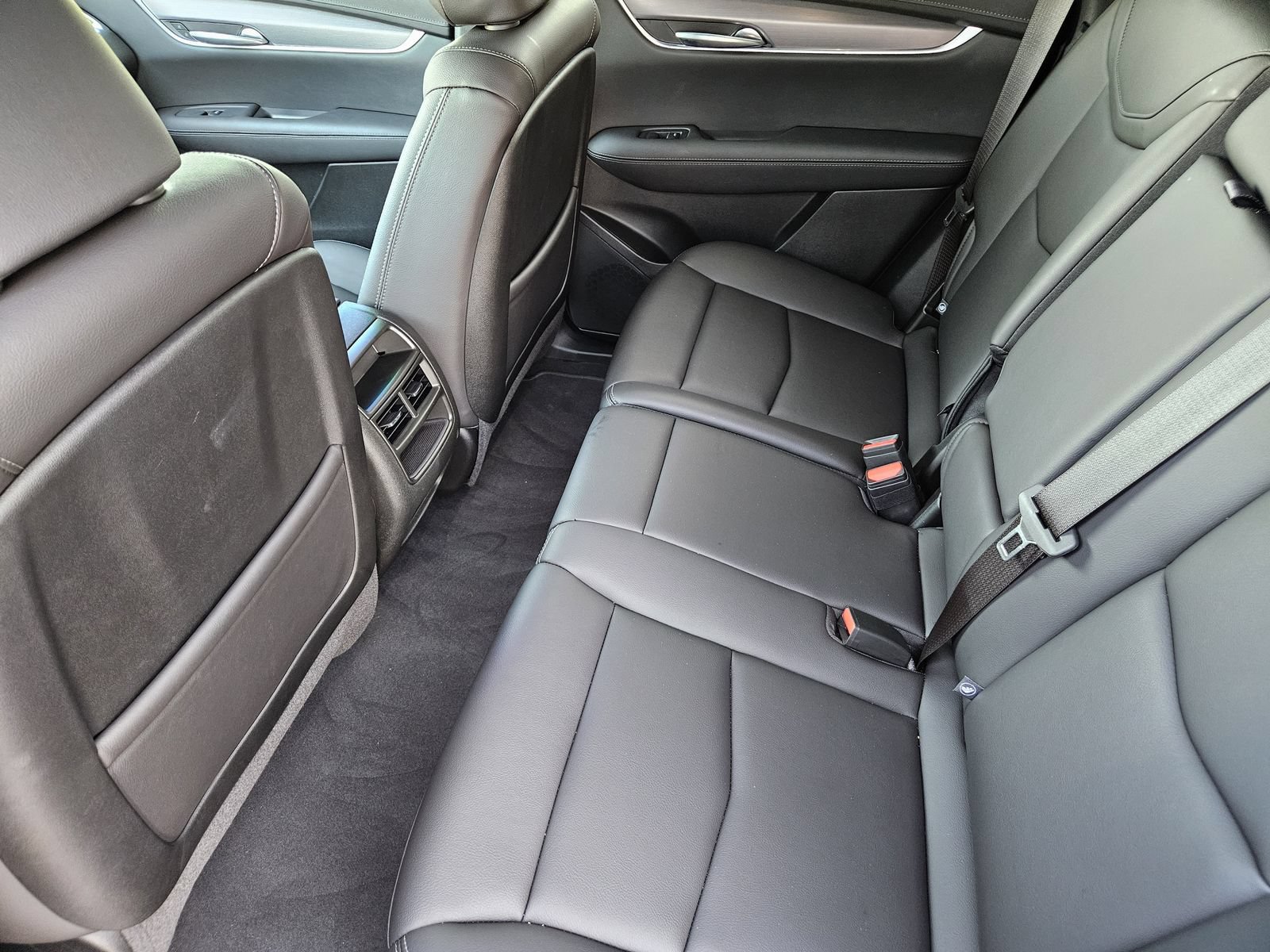 New 2026 Cadillac XT5 Luxury AWD/4WD image 31