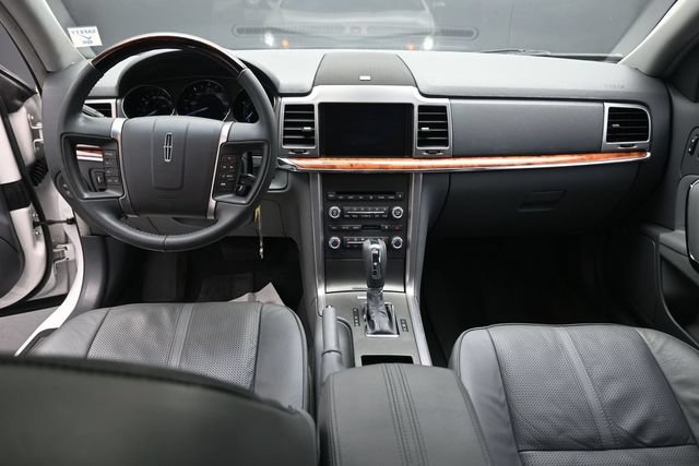 Used 2010 Lincoln MKZ FWD image 23