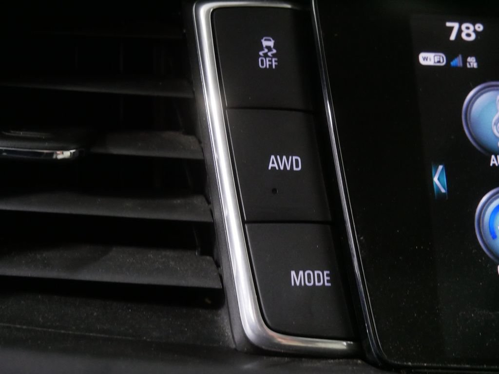 Used 2019 Buick Enclave Premium w/ Experience Buick Package AWD/4WD image 26