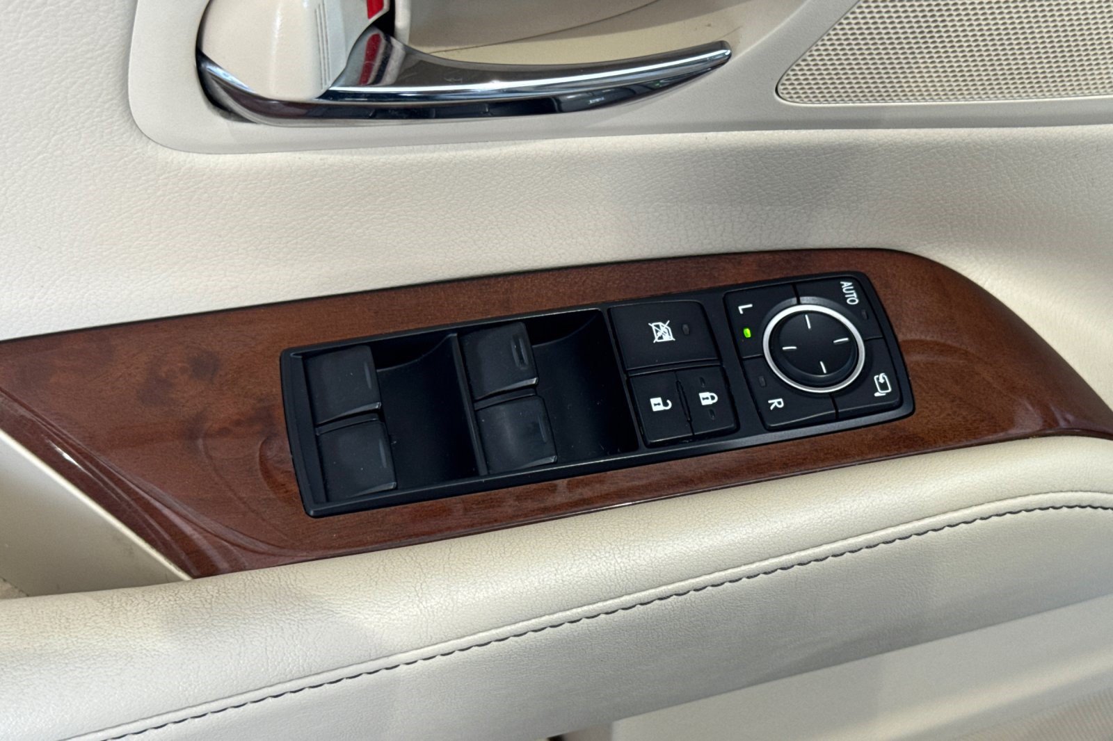 Used 2013 Lexus RX 350 AWD w/ Navigation Pkg image 13